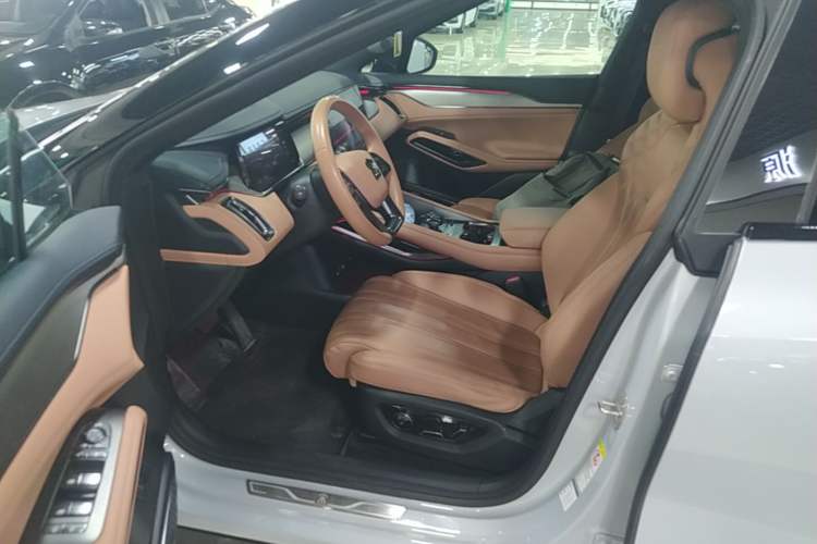 Used BYD Song L EV 2024 550 km Excellence Version Left Front Seat