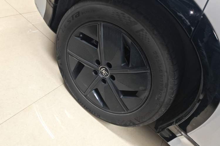 Used BYD Song L EV 2024 550km Beyond Edition Right Rear Wheel Hub