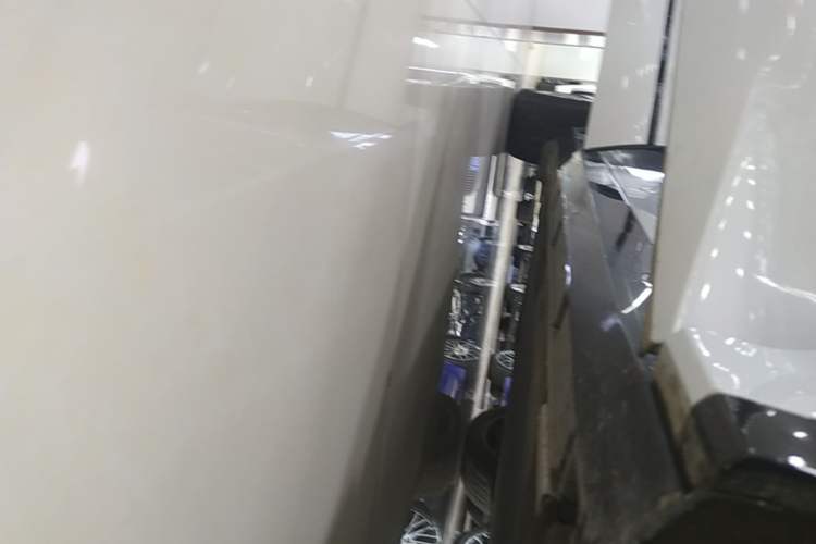 Used BYD Song L EV 2024 550 km Excellence Version Right Side Sill