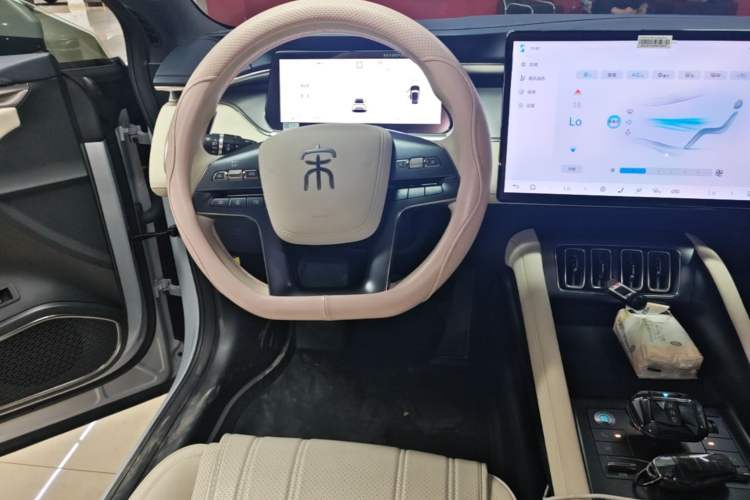 Used BYD Song L EV 2024 550km Beyond Edition Steering Wheel