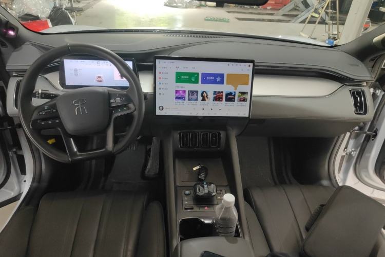 Used BYD Song L EV 2024 550 km Excellence Version Center Console