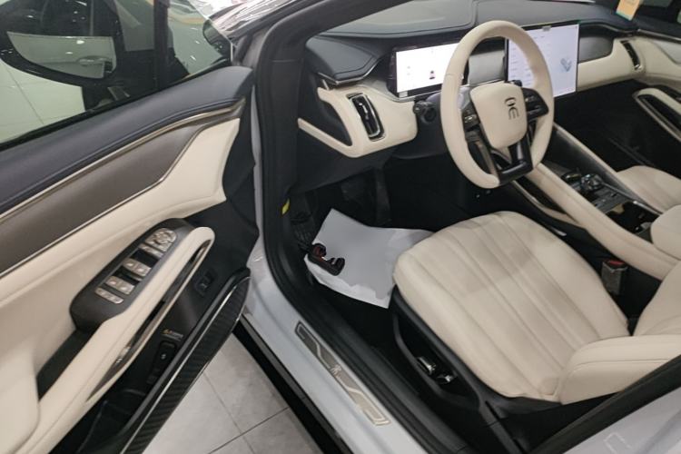 Used BYD Song L EV 2024 550km Beyond Edition Driver Seat