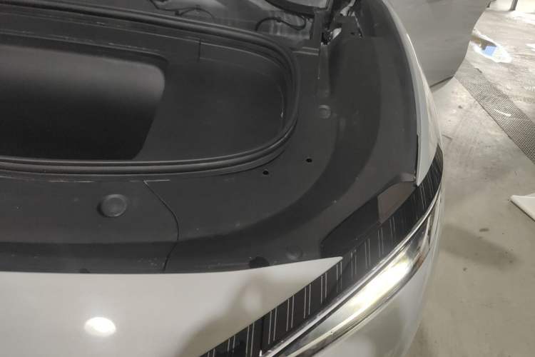 Used BYD Song L EV 2024 550 km Excellence Version Engine Bay Left