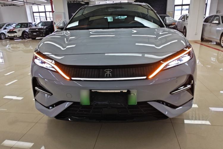 Used BYD Song L EV 2024 550 km Excellence Version Front