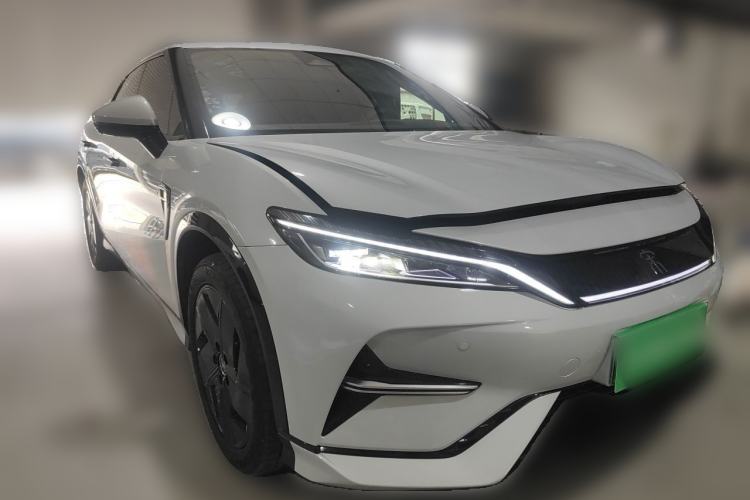 Used BYD Song L EV 2024 550 km Excellence Version Front Right 45 Deg