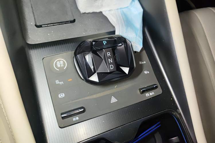 Used BYD Song L EV 2024 550km Beyond Edition Gear Lever