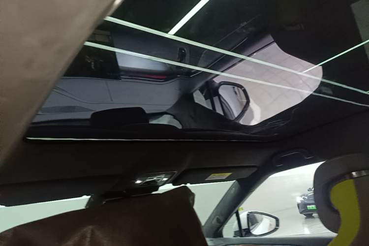 Used BYD Song L EV 2024 602 km All-Wheel-Drive Excellence Version Headliner