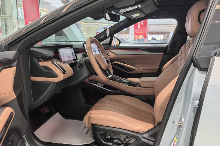 Used BYD Song L EV 2024 662 km Excellence Version Interior 7