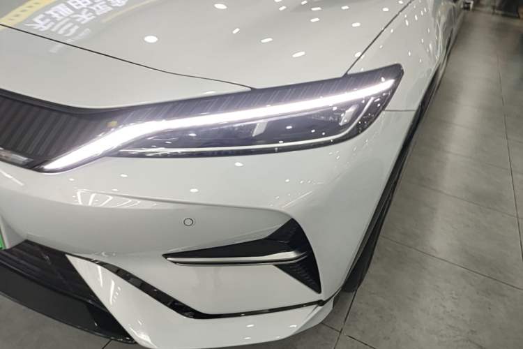 Used BYD Song L EV 2024 550km Beyond Edition Left Front Headlight