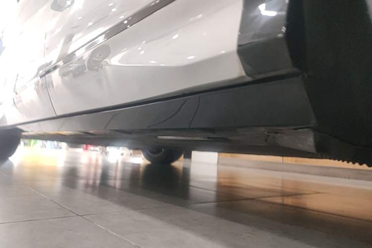 Used BYD Song L EV 2024 550km Beyond Edition Left Side Sill