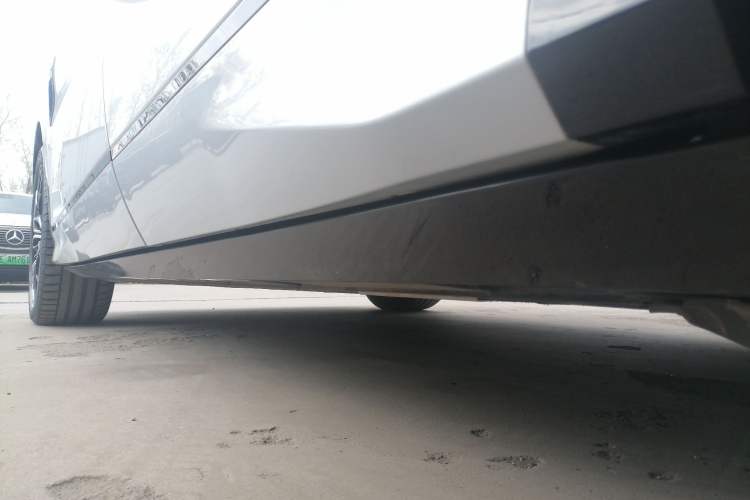 Used BYD Song L EV 2024 662 km Excellence Version Left Side Sill