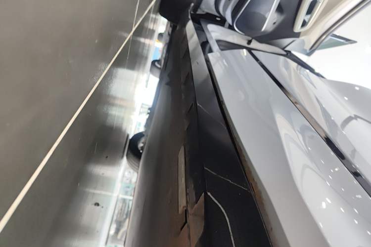 Used BYD Song L EV 2024 550km Beyond Edition Left Side Sill
