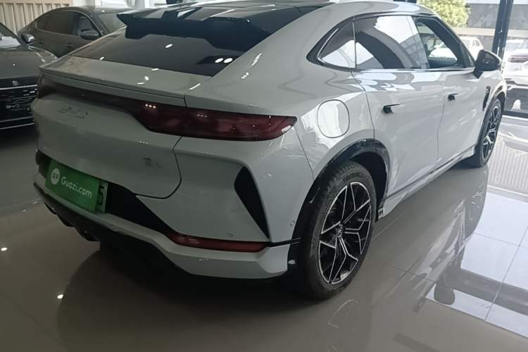 Used BYD Song L EV 2024 602 km All-Wheel-Drive Excellence Version Rear Right 45 Deg