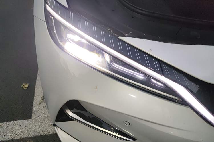 Used BYD Song L EV 2024 550km Beyond Edition Right Front Headlight
