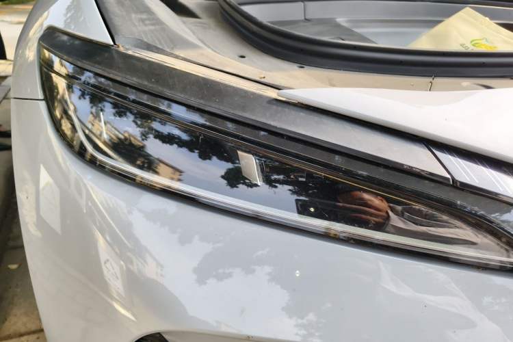 Used BYD Song L EV 2024 550 km Excellence Version Right Front Headlight