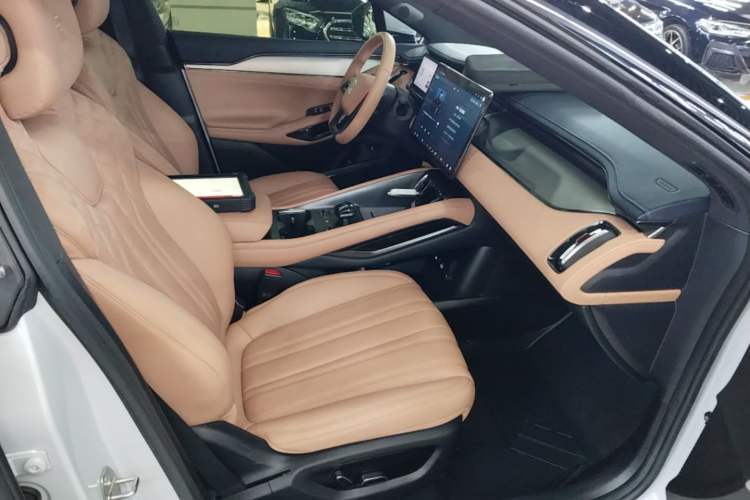 Used BYD Song L EV 2024 550km Beyond Edition Right Front Seat