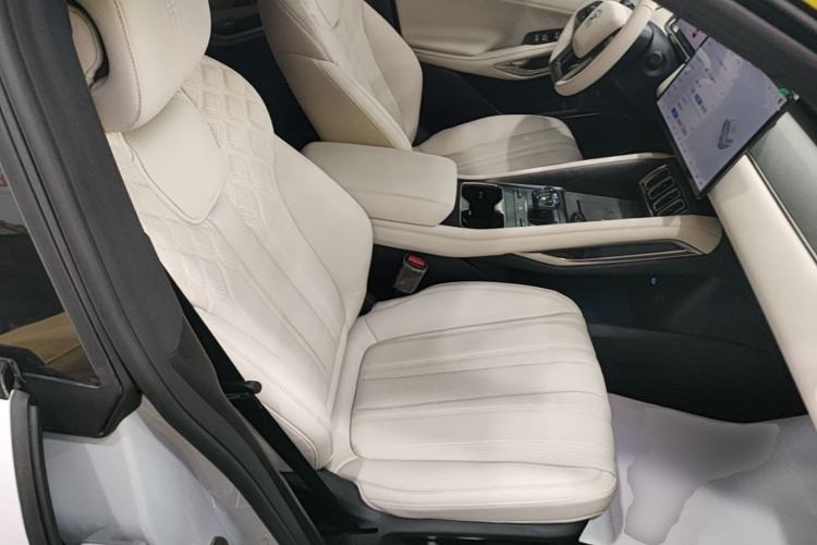 Used BYD Song L EV 2024 550km Beyond Edition Right Front Seat