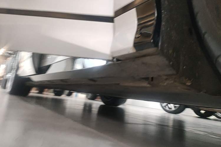 Used BYD Song L EV 2024 550km Beyond Edition Right Side Sill