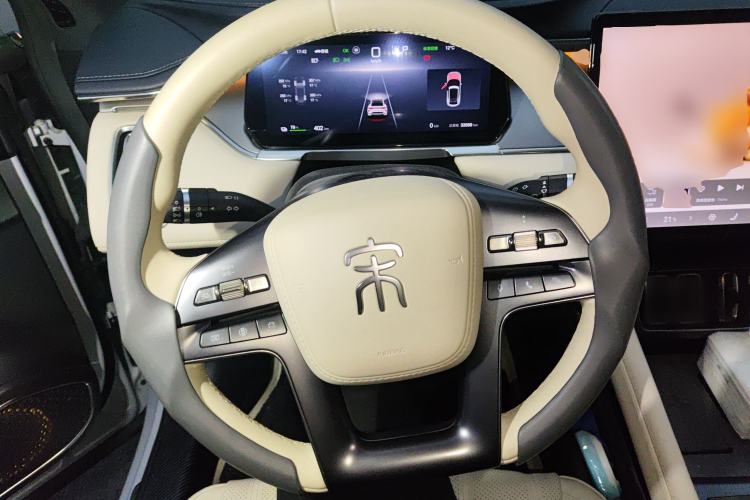 Used BYD Song L EV 2024 550km Beyond Edition Steering Wheel