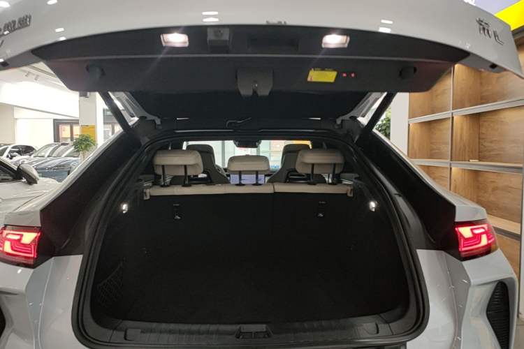 Used BYD Song L EV 2024 550km Beyond Edition Trunk