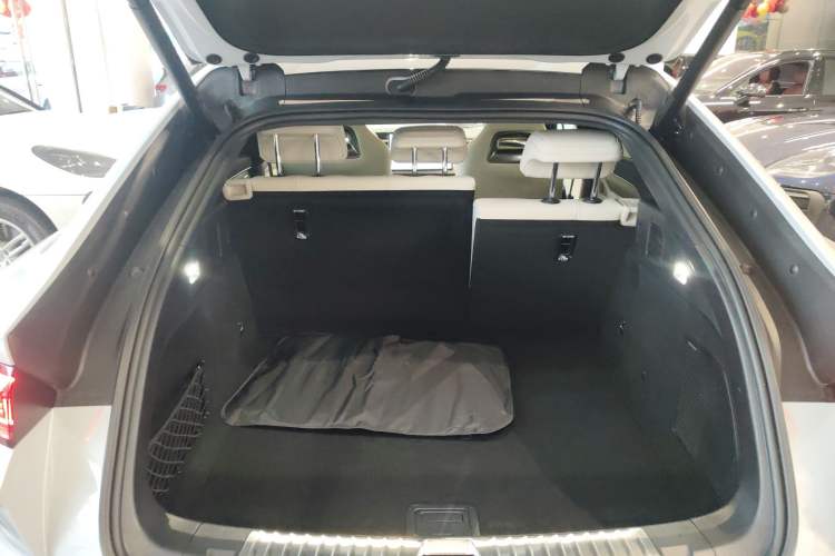 Used BYD Song L EV 2024 550 km Excellence Version Trunk