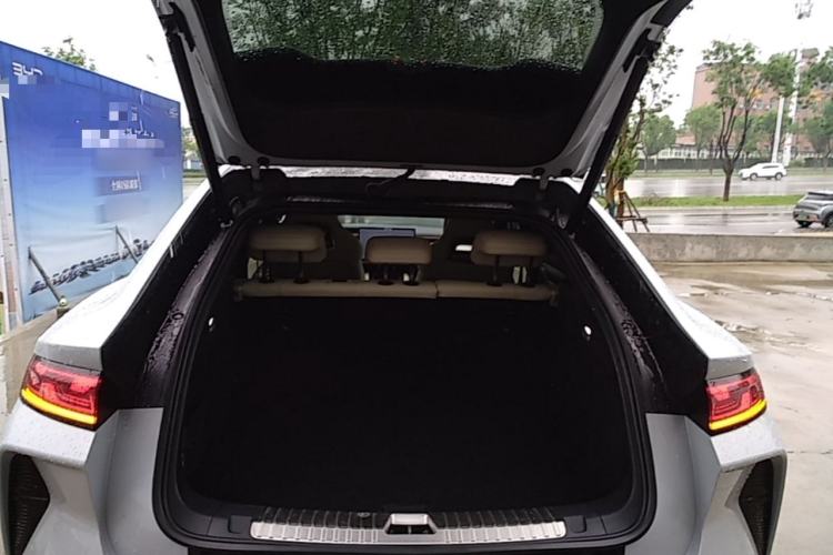 Used BYD Song L EV 2024 662 km Excellence Version Trunk
