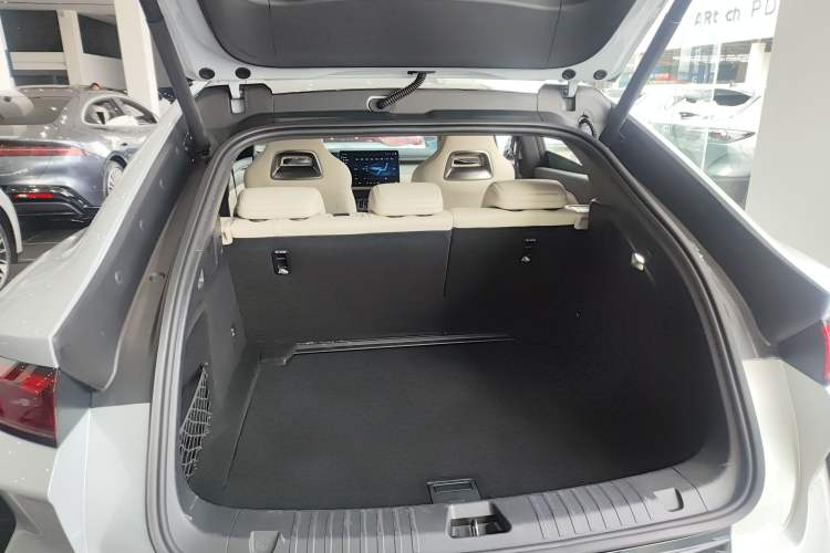 Used BYD Song L EV 2024 550km Beyond Edition Trunk