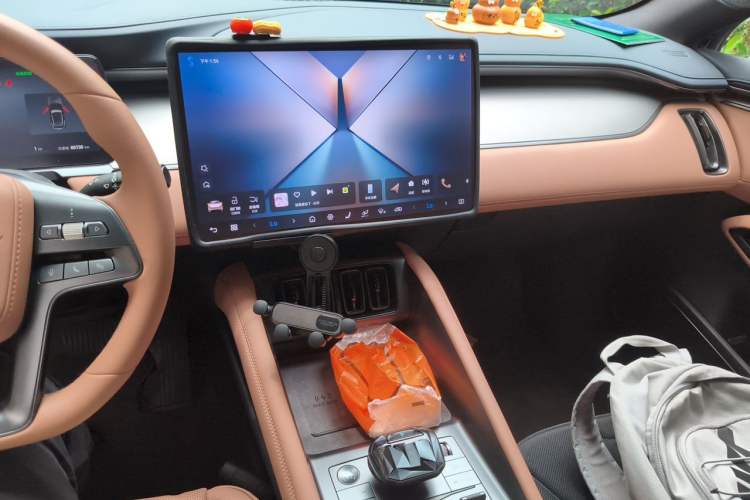 Used BYD Song L EV 2025 Intelligent Driving Version 662 km Beyond-Range Edition Audio And AC Panel