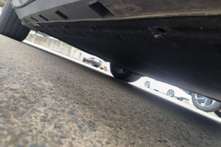 Used BYD Song L EV 2025 Intelligent Driving Version 550 km Excellence Edition Chassis Front Right