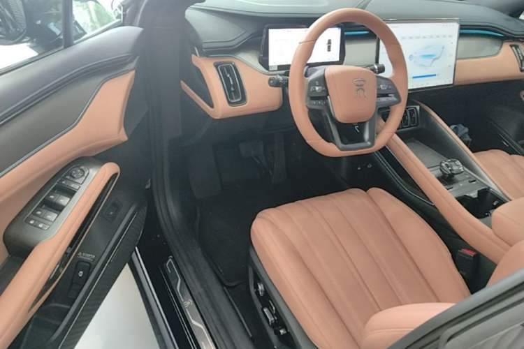 Used BYD Song L EV 2025 Intelligent Driving Version 662 km LiDAR Excellence Edition Driver Seat