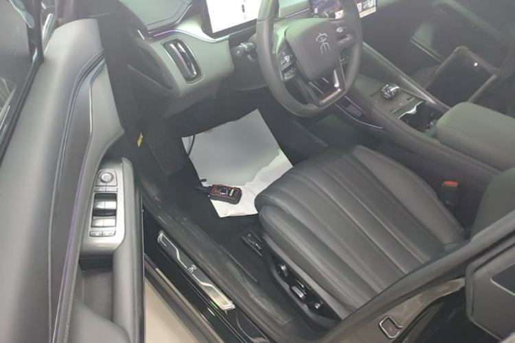 Used BYD Song L EV 2025 Intelligent Driving Version 662 km LiDAR Excellence Edition Driver Seat