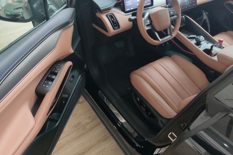 Used BYD Song L EV 2025 Intelligent Driving Version 662 km LiDAR Excellence Edition Driver Seat