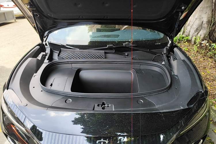Used BYD Song L EV 2025 Intelligent Driving Version 662 km LiDAR Excellence Edition Engine Bay
