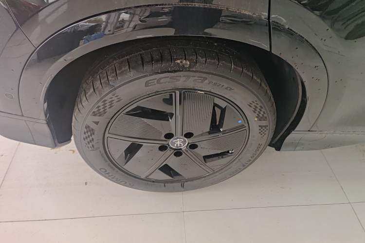 Used BYD Song L EV 2025 Intelligent Driving Version 550 km Excellence Edition Exterior 5