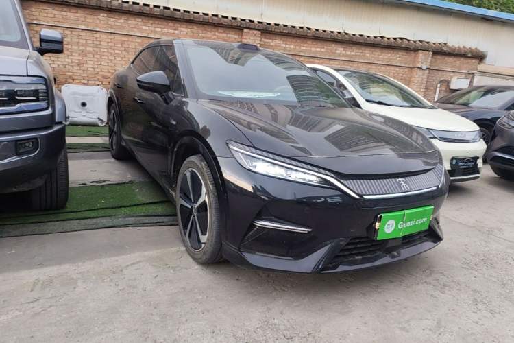 Used BYD Song L EV 2025 Intelligent Driving Version 662 km LiDAR Excellence Edition Front Right 45 Deg