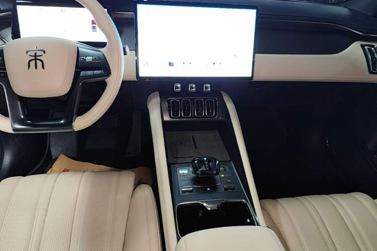 Used BYD Song L EV 2025 550 km Excellence Version Gear Lever