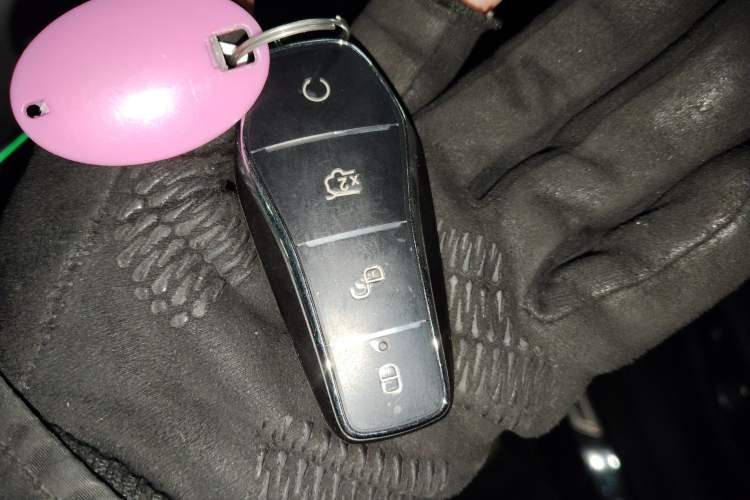 Used BYD Song L EV 2025 Intelligent Driving Version 662 km LiDAR Excellence Edition Interior 1