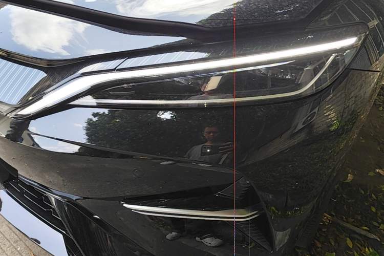 Used BYD Song L EV 2025 Intelligent Driving Version 662 km LiDAR Excellence Edition Left Front Headlight