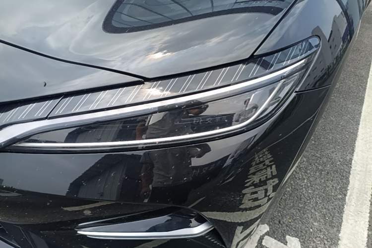 Used BYD Song L EV 2025 Intelligent Driving Version 662 km LiDAR Excellence Edition Left Front Headlight
