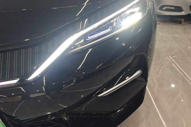 Used BYD Song L EV 2025 550 km Excellence Version Left Front Headlight