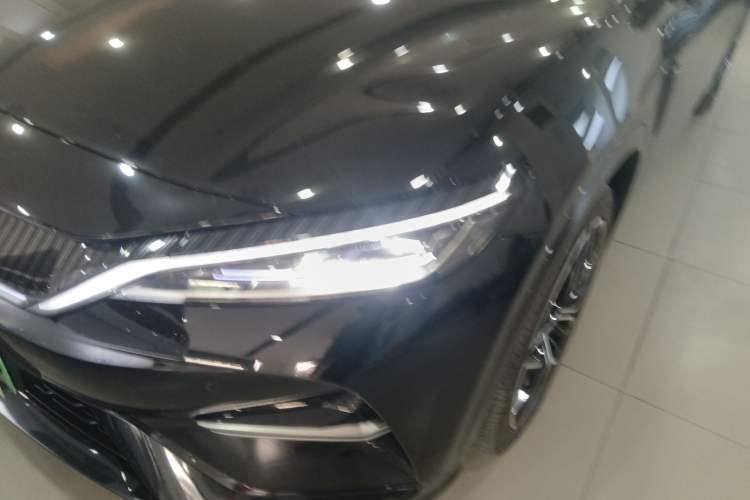 Used BYD Song L EV 2025 Intelligent Driving Version 602 km Range LiDAR-equipped All-Wheel-Drive Type Left Front Headlight