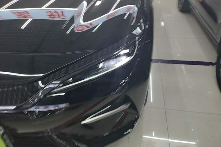 Used BYD Song L EV 2025 Intelligent Driving Version 662 km LiDAR Excellence Edition Left Front Headlight