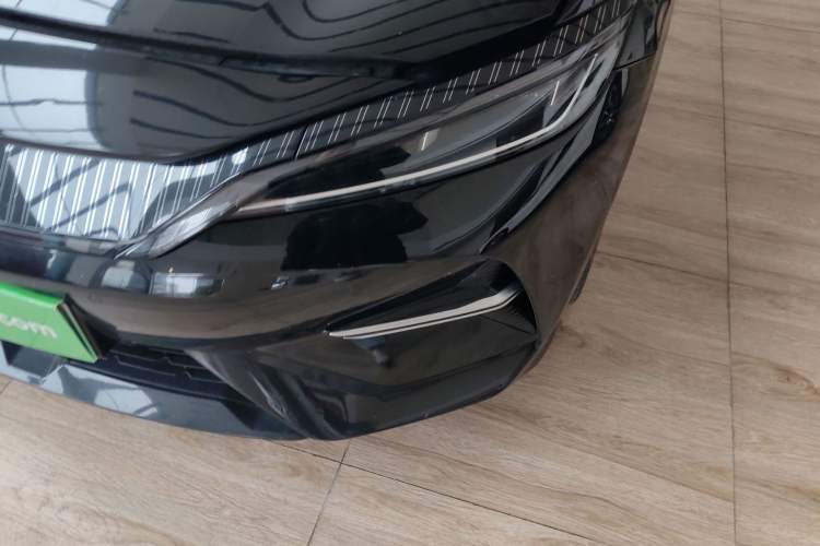Used BYD Song L EV 2025 Intelligent Driving Version 662 km LiDAR Excellence Edition Left Front Headlight