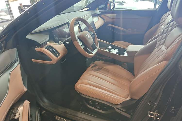Used BYD Song L EV 2025 Intelligent Driving Version 662 km LiDAR Excellence Edition Left Front Seat
