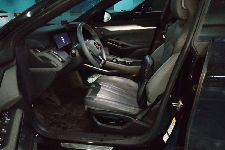 Used BYD Song L EV 2025 662 km Ultra-Range Version Left Front Seat