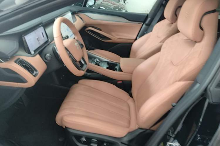 Used BYD Song L EV 2025 Intelligent Driving Version 662 km LiDAR Excellence Edition Left Front Seat