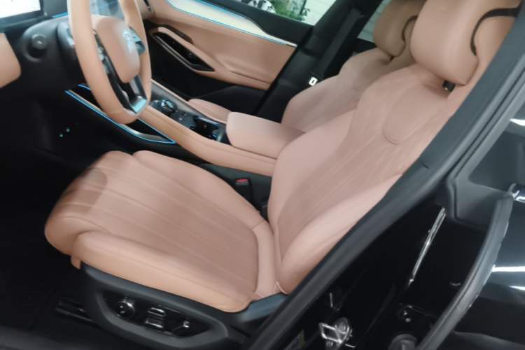 Used BYD Song L EV 2025 Intelligent Driving Version 662 km LiDAR Excellence Edition Left Front Seat