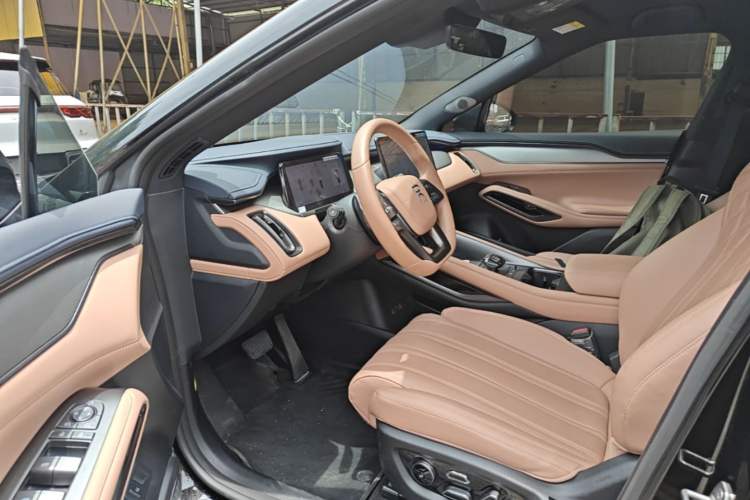 Used BYD Song L EV 2025 Intelligent Driving Version 662 km LiDAR Excellence Edition Left Front Seat