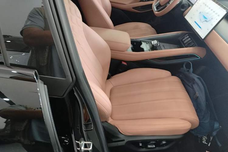 Used BYD Song L EV 2025 Intelligent Driving Version 662 km LiDAR Excellence Edition Right Front Seat