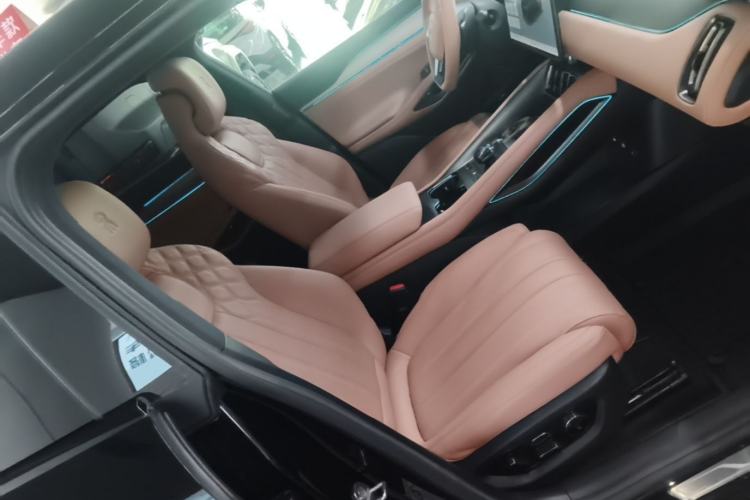 Used BYD Song L EV 2025 Intelligent Driving Version 662 km LiDAR Excellence Edition Right Front Seat